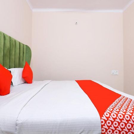 Oyo 77819 Shahdara Inn 뉴델리 외부 사진