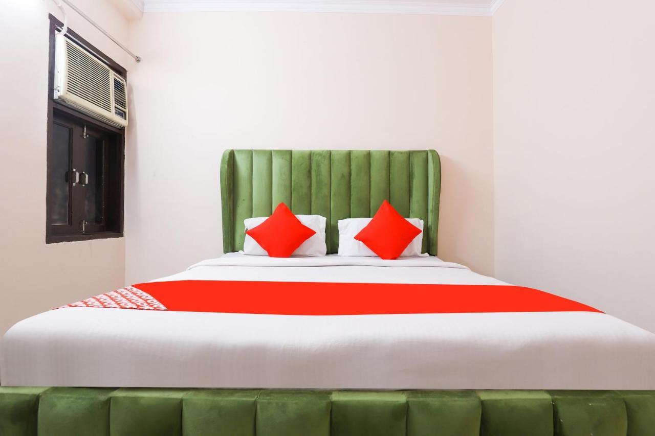 Oyo 77819 Shahdara Inn 뉴델리 외부 사진