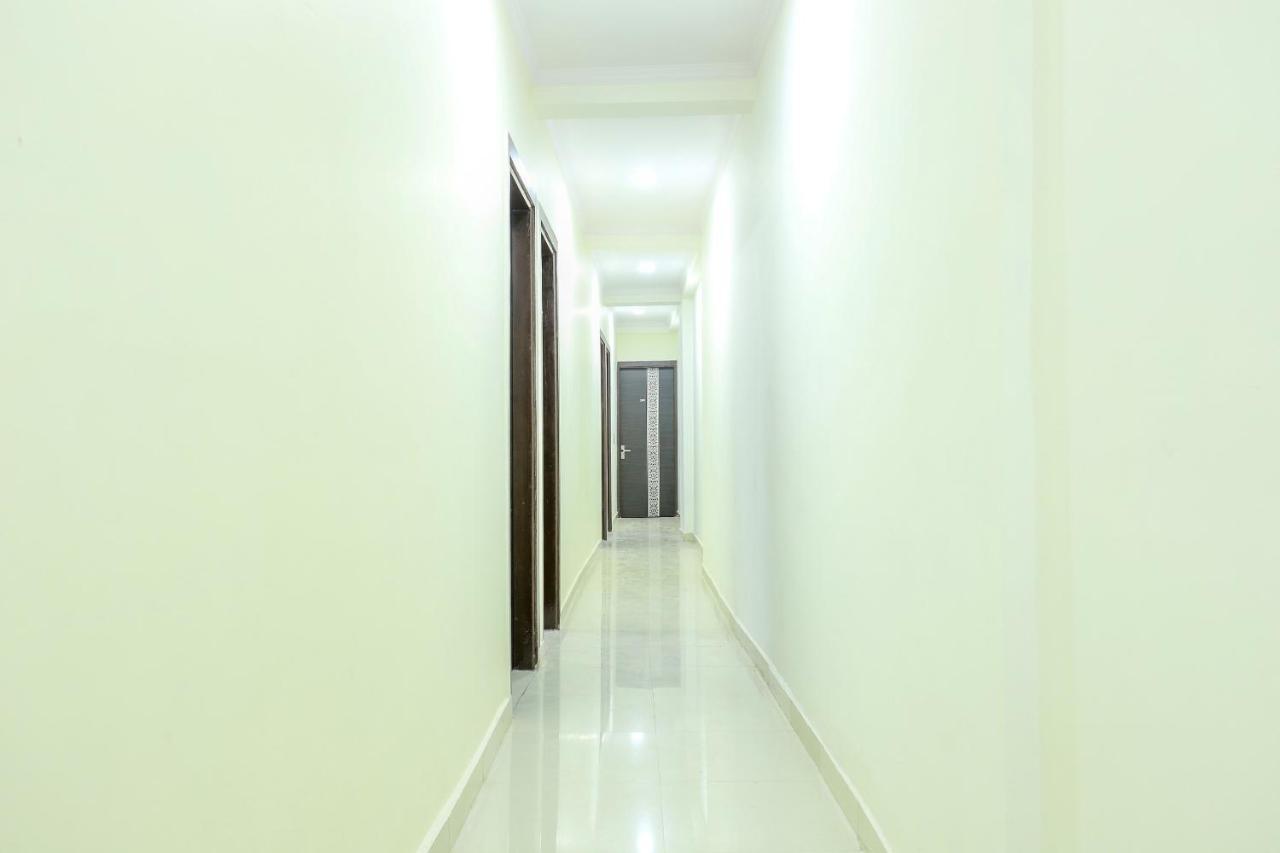 Oyo 77819 Shahdara Inn 뉴델리 외부 사진
